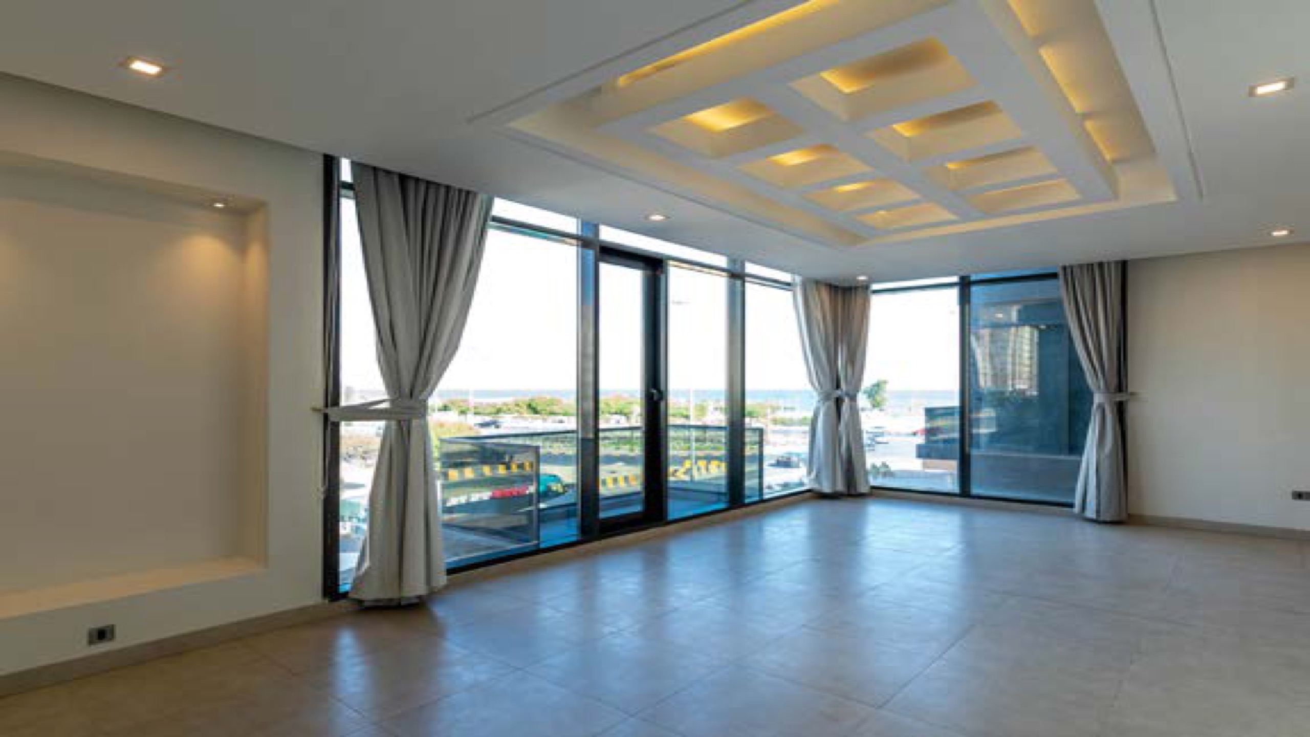 Fintas Apartment Building - 2